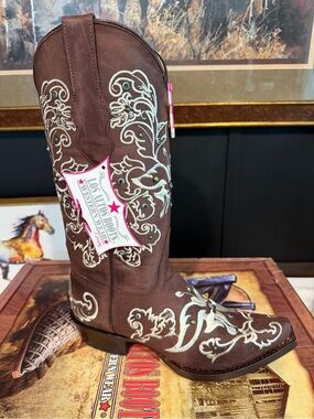 💎LOS ALTOS SWAROVSKI CRYSTAL BOOTS💎 CHOCOLATE SIZE 7 & 9.5